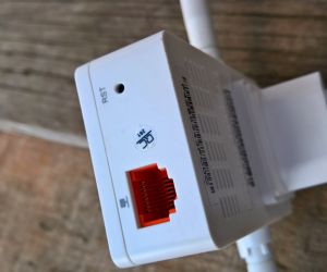 Kích sóng TOTOLINK EX200 Chính hãng (2 anten, 300Mbps)