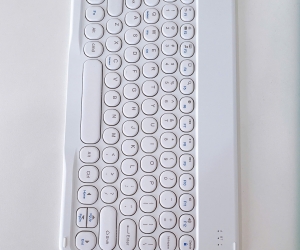 Combo ko dây Keyboard + Mouse bluetooth 10inch (phím tròn) BH12T - White