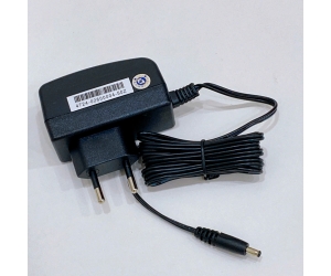 Adapter 5V-2A DVE đầu nhỏ RN (3,5x2.1mm) 